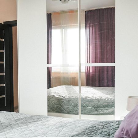 M&M Apartment Oradea Eksteriør bilde