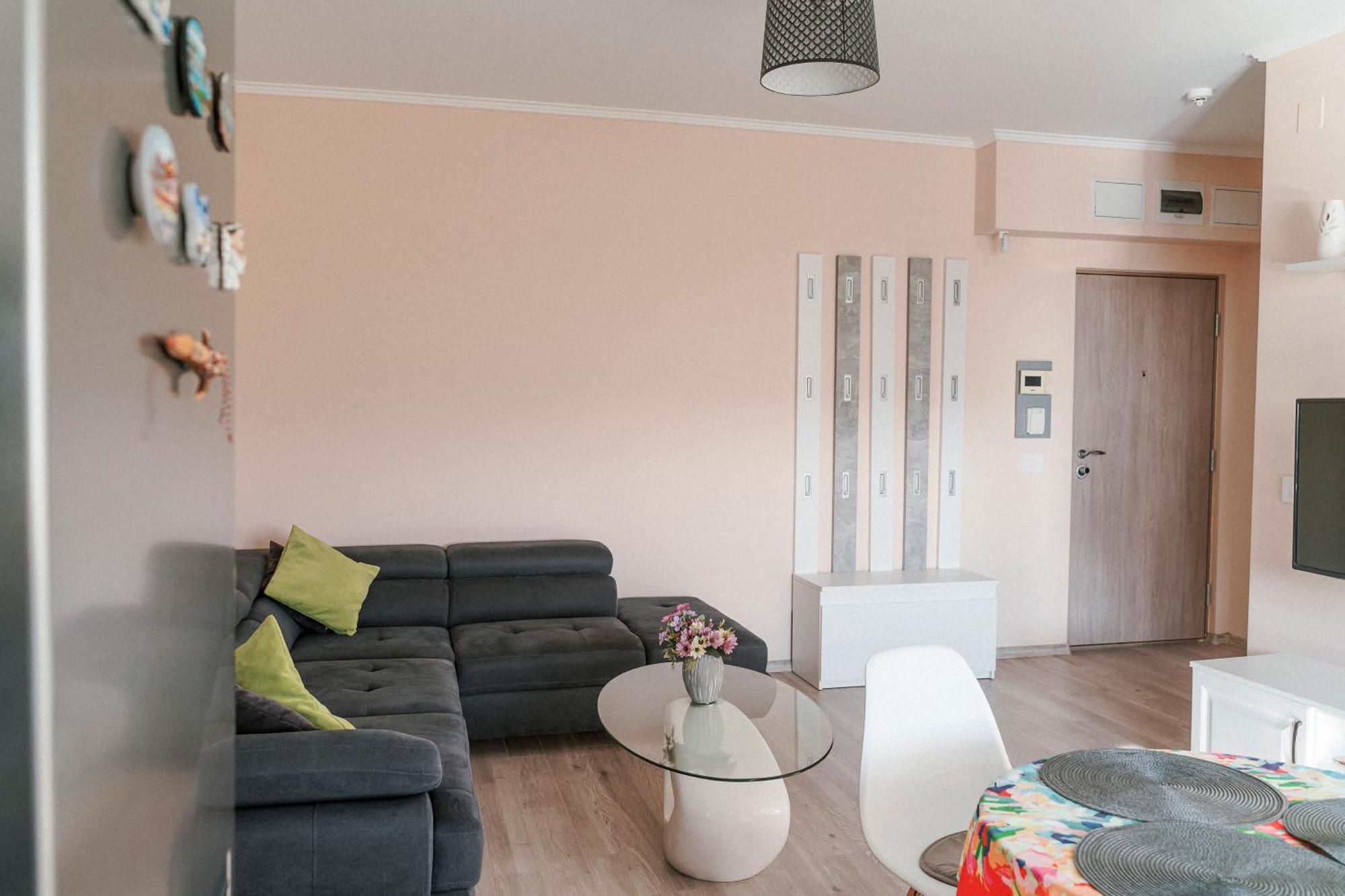 M&M Apartment Oradea Eksteriør bilde